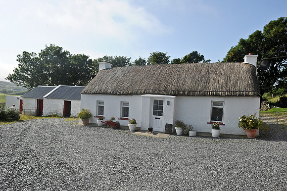 107 Irish Cottage Life