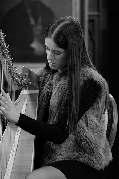 0070 O'Carolan Musicians
