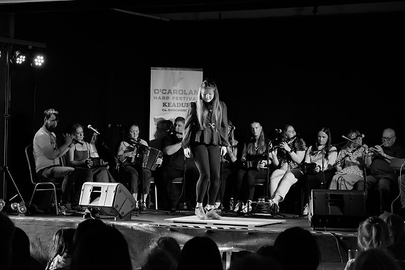 0051 O'Carolan Harp Festival 5thAugust Door Dancing