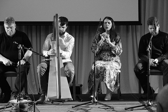 0083 O'Carolan Harp Festival