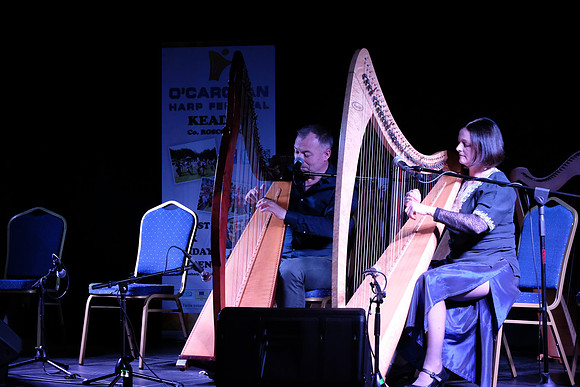0114 Harps Together
