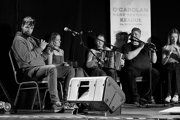 0009 O'Carolan Harp Festival 5thAugust Door Dancing