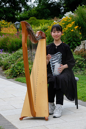 292 O'Carolan Festival Harp Competitions and Tour