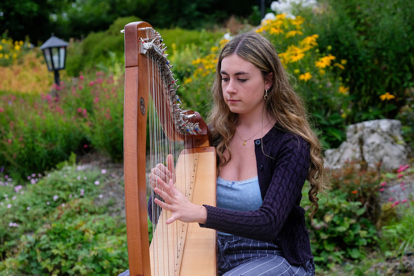 304 O'Carolan Festival Harp Competitions and Tour