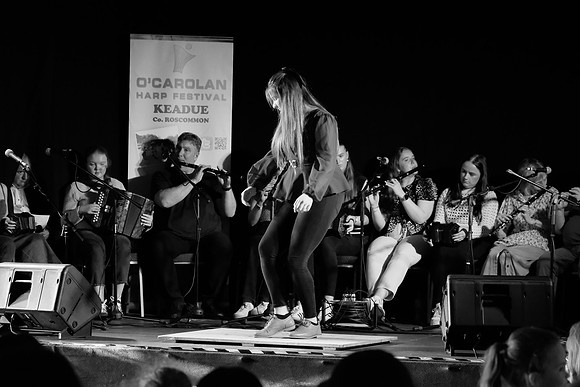 0054 O'Carolan Harp Festival 5thAugust Door Dancing