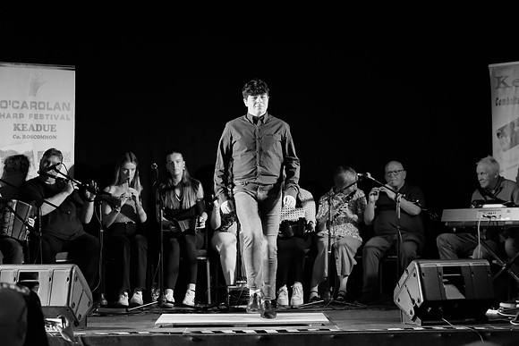 0016 O'Carolan Harp Festival 5thAugust Door Dancing