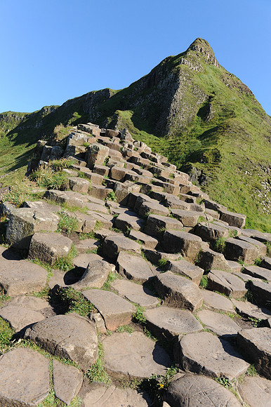 011 Giants Causeway