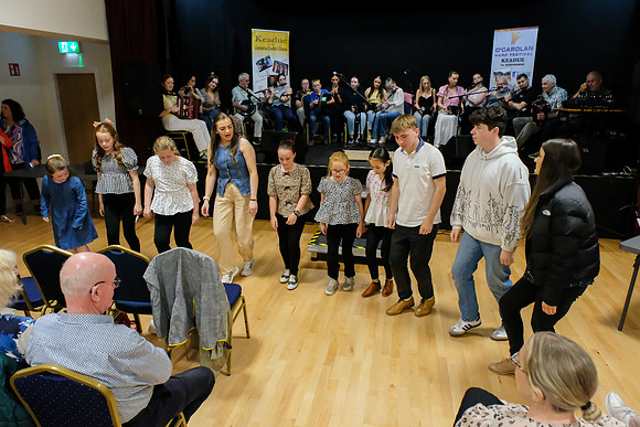 186 O'Carolan Festival Door Dancing 4th August