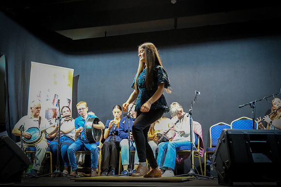 116 O'Carolan Festival Door Dancing 4th August
