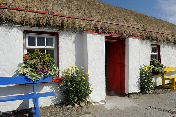 105 Irish Cottage Life