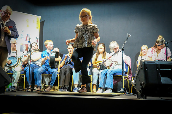 97 O'Carolan Festival Door Dancing 4th August