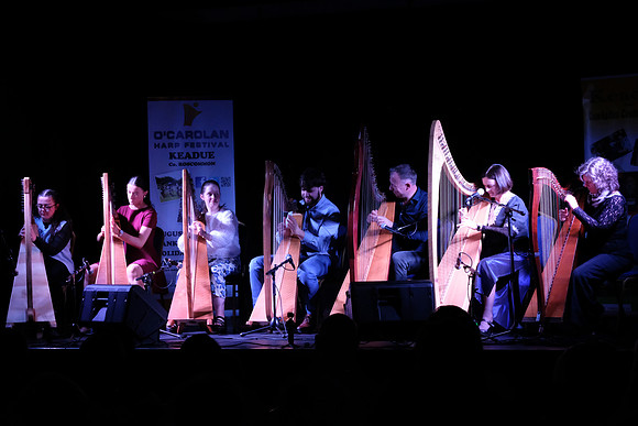 0157 Harps Together