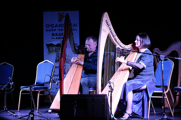 0112 Harps Together