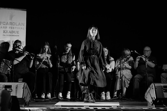 0045 O'Carolan Harp Festival 5thAugust Door Dancing
