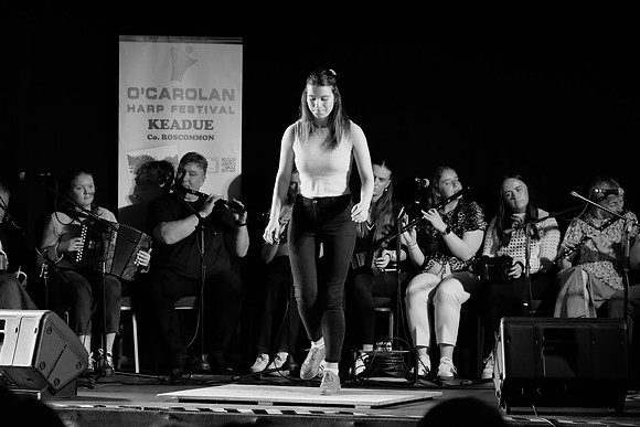 0038 O'Carolan Harp Festival 5thAugust Door Dancing